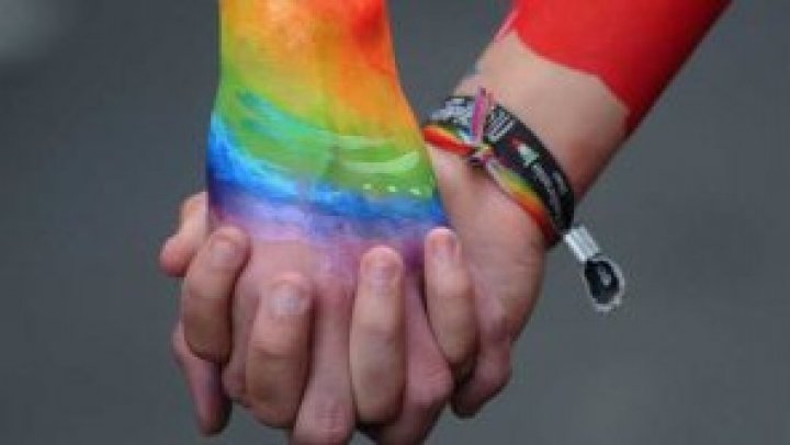 Peste 7% dintre adulţii americani sunt LGBT. Cifra s-a dublat în ultimii 10 ani