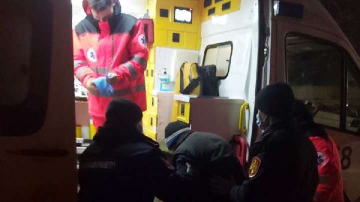 S-a pornit în altă parte, dar a ajuns la spital. Ce i s-a întâmplat unui bărbat pe o stradă din Capitală