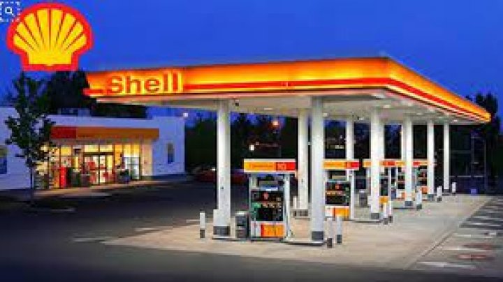 Shell își cere scuze pentru că a cumpărat petrol rusesc și anunță că renunță complet la legăturile cu Rusia