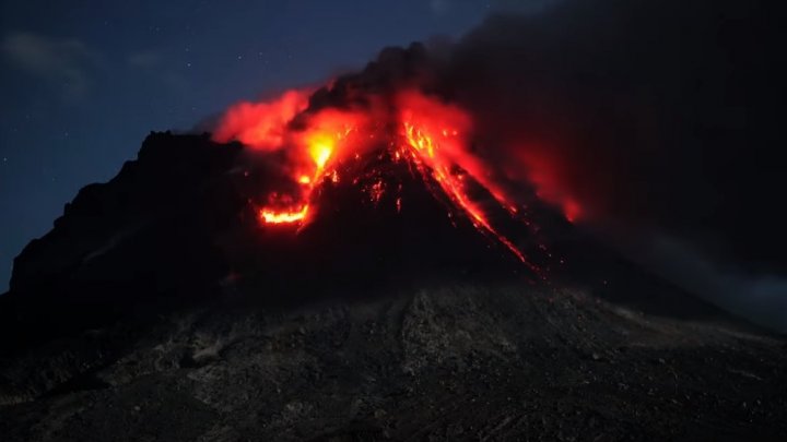 Guatemala: O localitate a fost evacuată în urma erupţiei Vulcanului de Foc