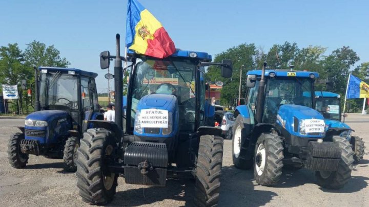 Fermierii reiau protestele, din 14 august. Prima manifestație va avea loc la Guvern