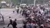 Proteste violente în China. Sute de persoane au manifestat împotriva îngheţării depozitelor bancare