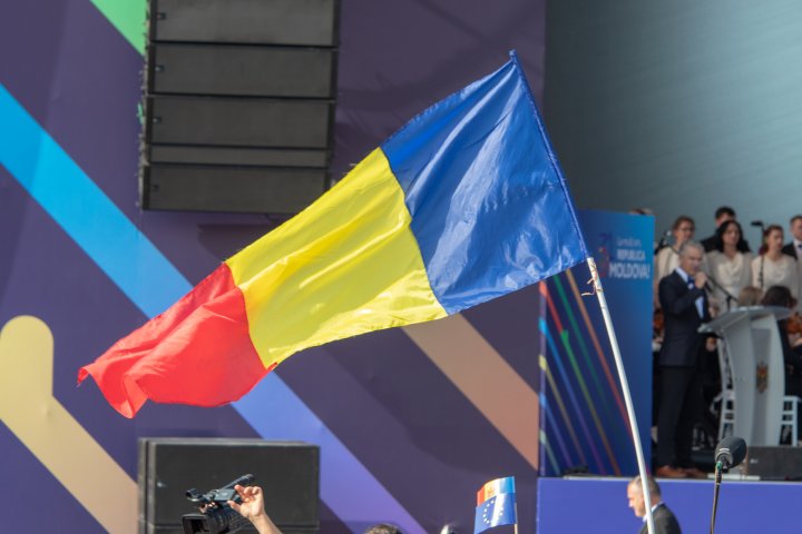 Ziua Independenței Republicii Moldova, ÎN IMAGINI. Conducerea țării a depus flori la monumentul „Maica îndurerată” și a lui Ștefan cel Mare