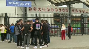 Ore numărate până la CEL MAI AȘTEPTAT MECI al anului. Forfotă în preajma stadionului Zimbru (VIDEO)