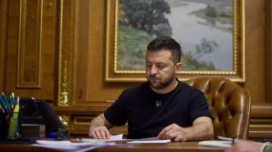 Mașina în care se afla președintele Volodimir Zelenski, implicată într-un accident în Kiev (VIDEO)