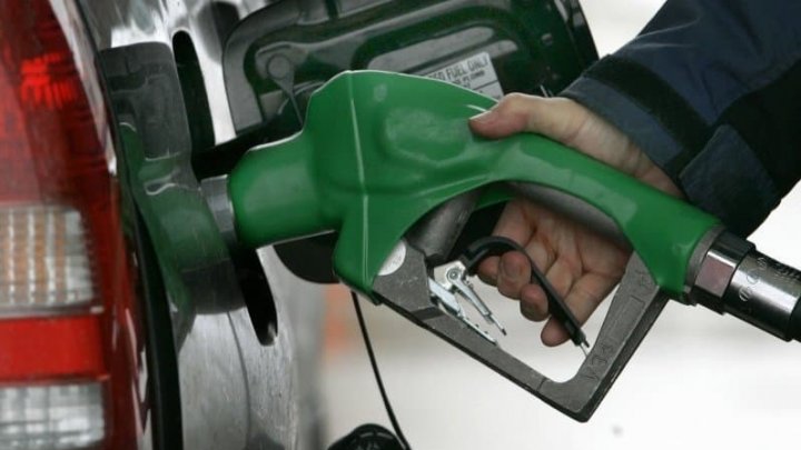 Noi scumpiri la carburanți. Vezi cat va costa benzina și motorina în weekend