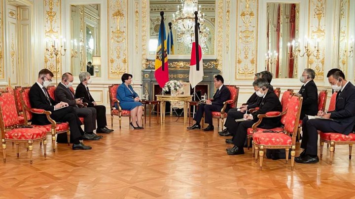 Premierul Natalia Gavrilița s-a întâlnit cu omologul său nipon, Fumio Kishida. Ce au discutat oficialii