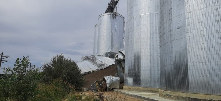 Incident neordinar la portul Giurgiulești. A fost necesară intervenția pompierilor (FOTO)