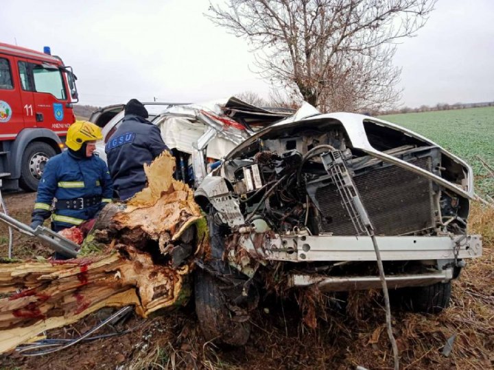 ACCIDENT TERIBIL la Anenii Noi. Trei persoane au murit (IMAGINI de GROAZĂ)