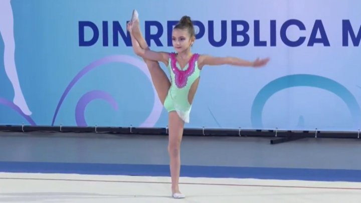 Turneul Internaţional de Gimnastică Ritmică: 300 de sportive din 8 ţări fac demonstraţii de graţie 