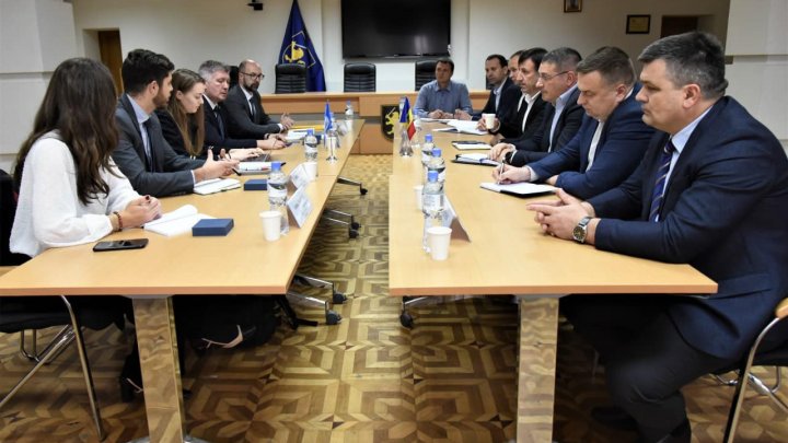 Experți INTERPOL, în misiune în Republica Moldova. Scopul vizitei