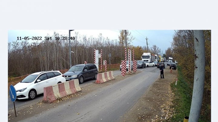 Aglomerație la vamă. Ce puncte de trecere ale frontierei să evitați (FOTO)