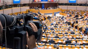 Scandal în Parlamentul European. Eurodeputatul Eva Kaili şi alte trei persoane, arestate pentru suspiciuni de corupţie