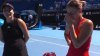 Magda Linette şi Arina Sabalenka s-au calificat în semifinale la Australian Open