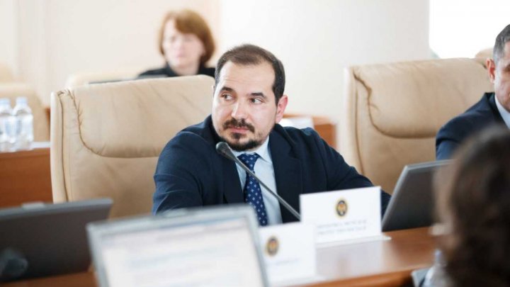 Mai multe familii vor primi ajutor social de 700 de lei pentru perioada rece a anului