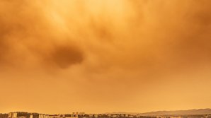 O cantitate importantă de praf din Sahara, detectată în Europa. Ne-ar putea afecta sănătatea şi sectorul energetic