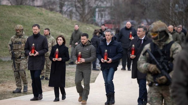 Comemorarea victimelor de la Bucea. Maia Sandu a depus flori alături de Volodimir Zelenski (FOTO)