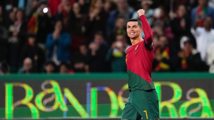 Cristiano Ronaldo, jucătorul cu cele mai multe prezențe la o echipă națională din întreaga istorie a fotbalului