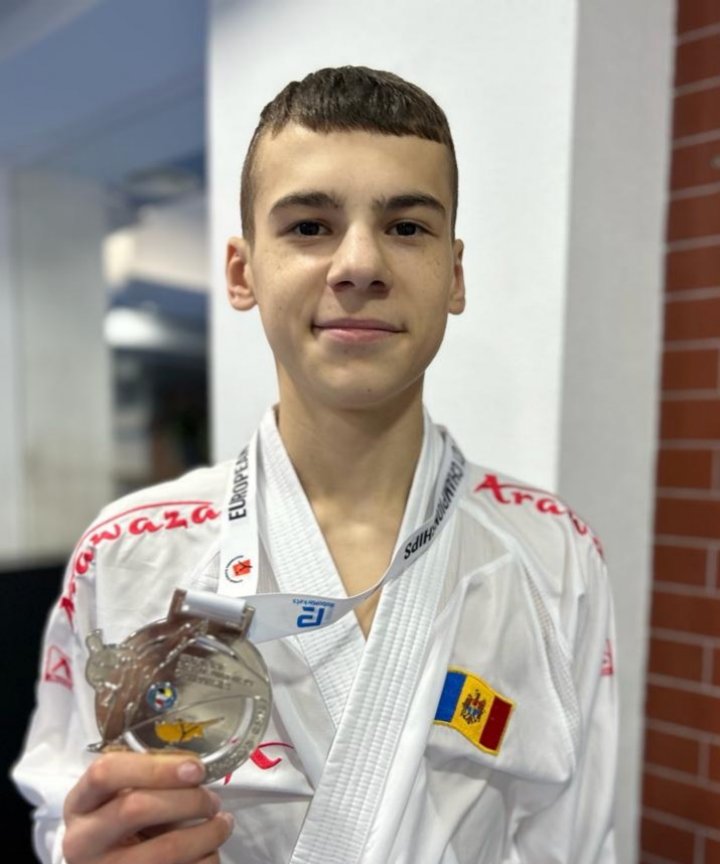 Un tânăr sportiv din Moldova, în top 10 sportivi din clasamentul Federației Mondiale de Karate