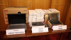 Tehnică, materiale didactice și echipamente, în valoare de circa 69 milioane de lei, distribuite în școlile din țară. Cine a făcut donațiile