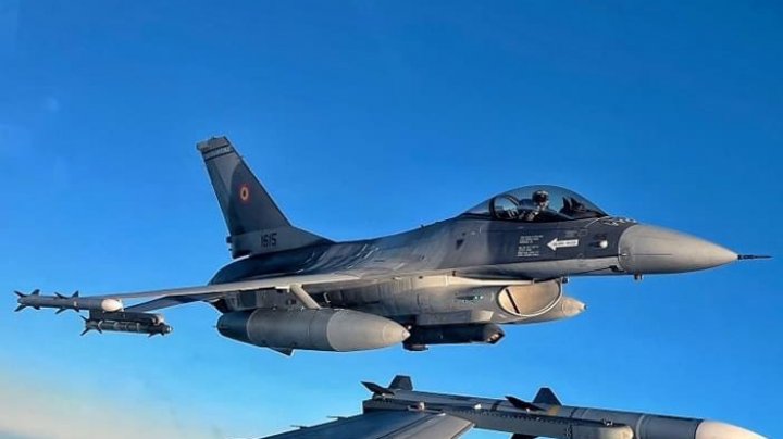 Forțele Aeriene Române au interceptat două avioane rusești de luptă în spațiul aerian al NATO