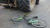 CAZ TRAGIC la Ștefan Vodă. Un copil a murit, după ce s-a izbit cu bicicleta într-un tractor