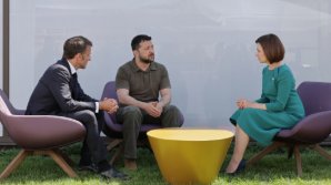 Maia Sandu a discutat cu Emmanuel Macron și Volodimir Zelenski pașii următori ai Moldovei și ai Ucrainei pe calea europeană (VIDEO)