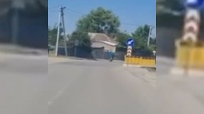 VIDEO Tragedie la Ceadîr-Lunga. Un motociclist în stare de ebrietate a decedat după ce s-a lovit într-un pilon