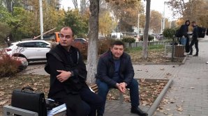 Ce s-a întâmplat cu avocatul Igor Hlopeţchi după ce s-a lăsat escortat la Procuratura Anticorupţie