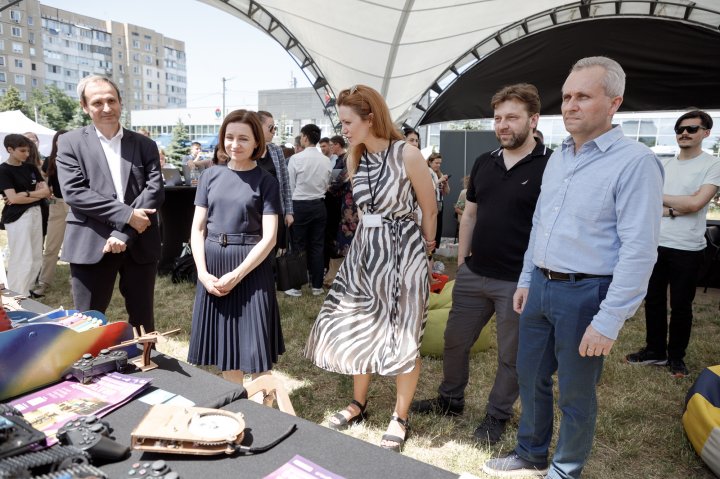 GALERIE FOTO Elevii care studiază profesiile viitorului au fost premiaţi la „Tekwill Expo Day”