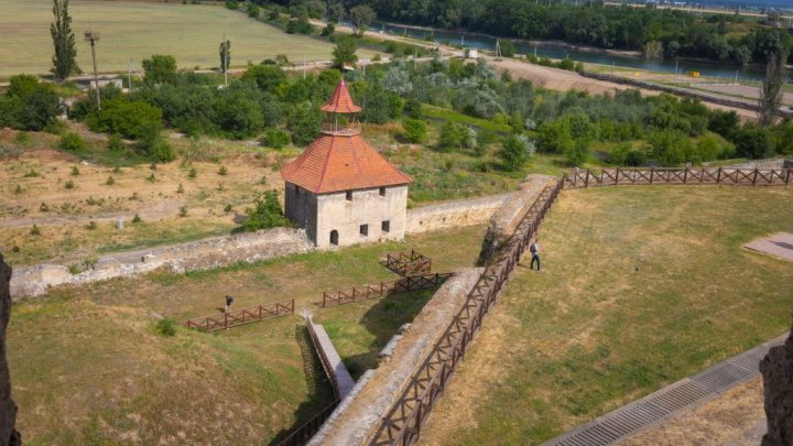 VIDEO/ FOTO S-a finalizat prima etapă de restaurare a Cetăţii Tighina. Vezi cum arată fortăreaţa de pe malul Nistrului