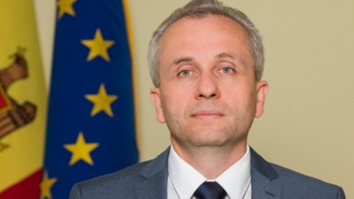 Absolvenții gimnaziilor susțin astăzi primul examen. Mesajul Ministrului Educației și Cercetării