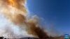 VIDEO Infernul din Grecia, fără sfârșit: Explozie puternică la un depozit de muniţii, din cauza incendiilor