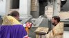 VIDEO Slujbă oficiată în fața Catedralei din Odesa care a fost distrusă de atacurile rusești cu rachete