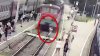 VIDEO ȘOCANT La un pas de TRAGEDIE. Un bărbat și un copil au fost loviți de tren