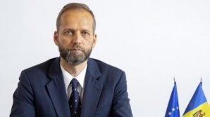 Ambasadorul UE la Chișinău, mesaj de condoleanțe după ÎMPUȘCĂTURILE de la Aeroportul Chișinău