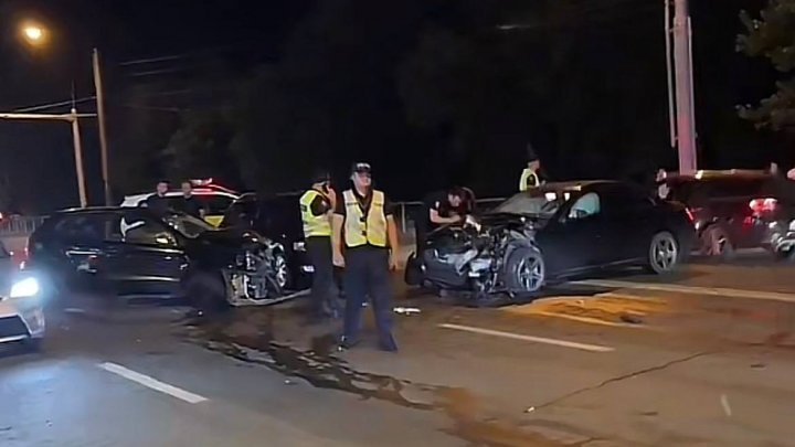 Șoferul care ar fi provocat accidentul în lanț de pe bulevardul Decebal, de negăsit