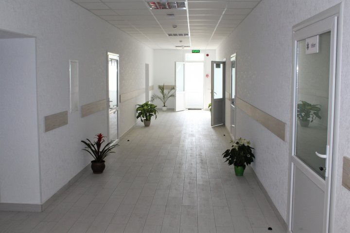 FOTO. În raionul Anenii Noi a fost inaugurat noul Punct de Asistență Medicală Urgentă Gura Bîcului. Costul lucrărilor - 1,91 milioane de lei