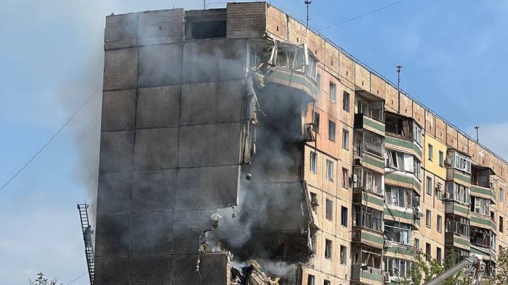 VIDEO/FOTO Rușii lovesc din nou orașul natal al lui Zelenski. Cel puțin 5 morți în urma unui atac cu rachete