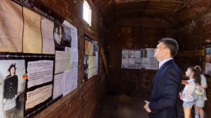 Expoziția „Basarabenii în Gulag” din Piața Marii Adunări Naționale s-a încheiat. A fost vizitată de zeci de mii de persoane din țară și de peste hotare