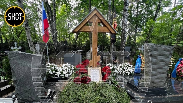 FOTO/VIDEO Șeful mercenarilor „Wagner”, Evgheni Prigojin a fost îngropat. Înmormântarea a avut loc în secret într-un cimitir din Sankt Petersburg