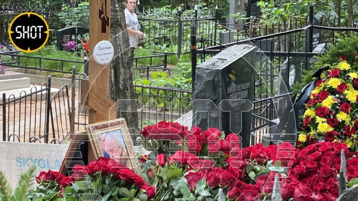 FOTO/VIDEO Șeful mercenarilor „Wagner”, Evgheni Prigojin a fost îngropat. Înmormântarea a avut loc în secret într-un cimitir din Sankt Petersburg