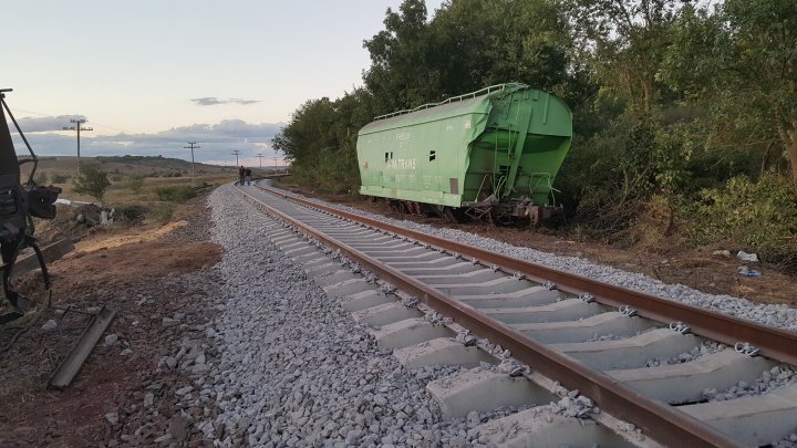 Circulația pe tronsonul de cale ferată Culma – Ceadîr-Lunga, reluată, după accidentul feroviar din sudul Moldovei