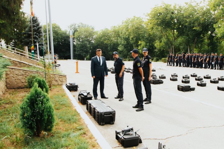 FOTO. Subdiviziunile Poliției de Frontieră vor avea aeronave fără pilot la bord. Costul dronelor - peste 7 milioane de lei