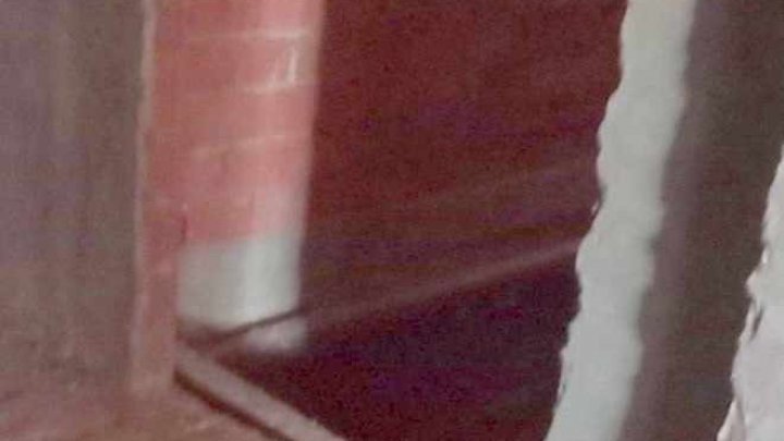 FOTO. Incident GRAV pe un şantier de construcţii din Capitală. Un bărbat a căzut în gol în groapa unui ascensor, adâncă de 8 metri