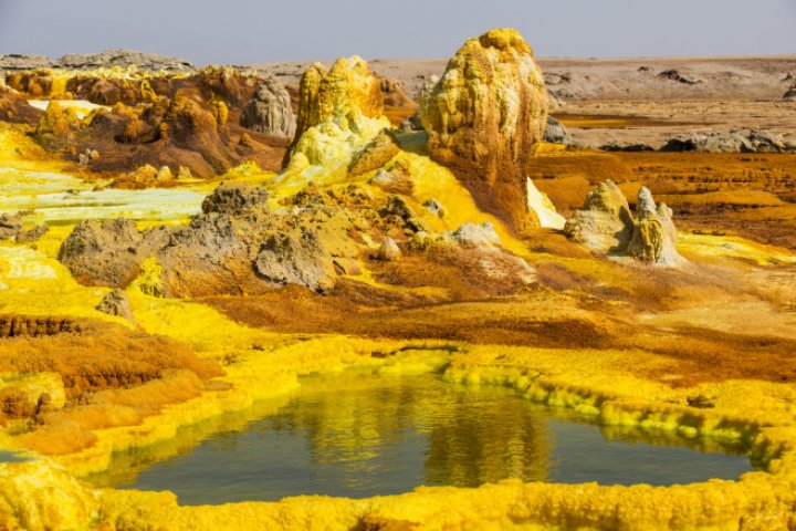 (GALERIE FOTO) Cele mai bizare locuri din lume: 15 peisaje care arată ca de pe altă planetă  