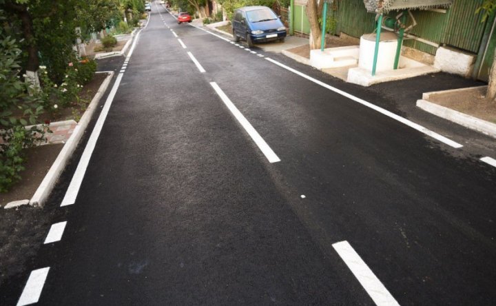 Strada Florilor din Orhei a fost renovată. Vezi cum arată și ce spun locatarii (FOTO)