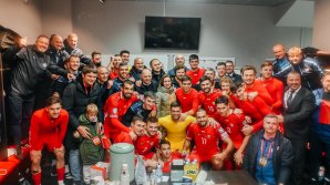 Preşedintele Maia Sandu, mesaj de încurajare pentru echipa naţională de fotbal: „Azi toată Moldova ține pumnii pentru victorie”