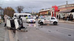 GRAV accident la Căuşeni. Un tânăr de 23 de ani a ajuns la spital. Cum s-a întâmplat totul (VIDEO)