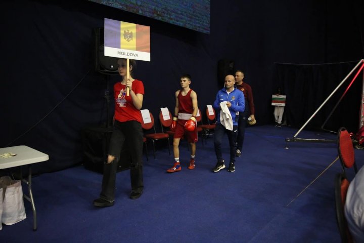 Boxerul Vasile Cebotari a devenit campion european. Câte victorii a obţinut moldoveanul la Europenele U22 (FOTO)